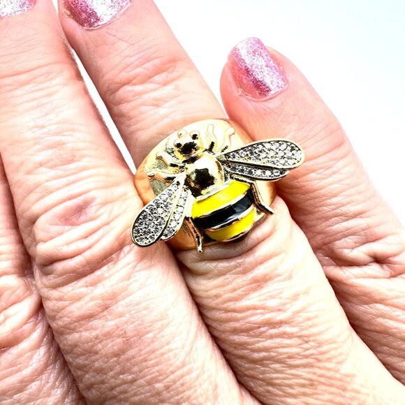 Bee Ring Clear Crystal Black Yellow Enamel 18K Gold Plated Adjustable Size New - Picture 3 of 6